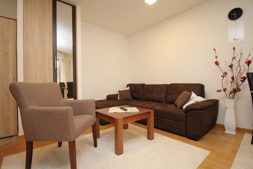 Lux Apartment Lazarevic Zlatibor Bagian luar foto