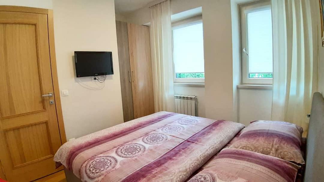 Lux Apartment Lazarevic Zlatibor Bagian luar foto