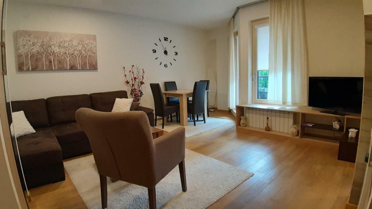 Lux Apartment Lazarevic Zlatibor Bagian luar foto